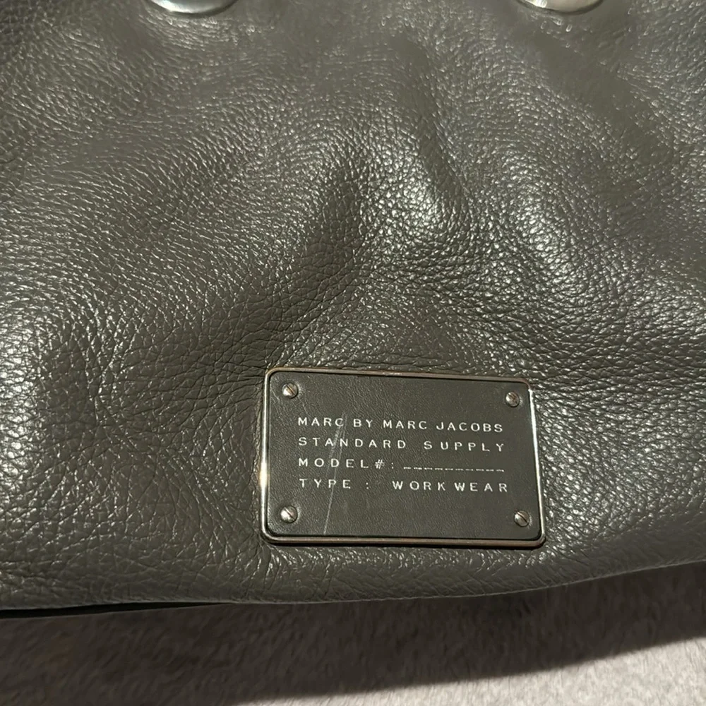 Marc by Marc‎ Jacobs Too Hot to Handle Purse - Grey/Faded Aluminum